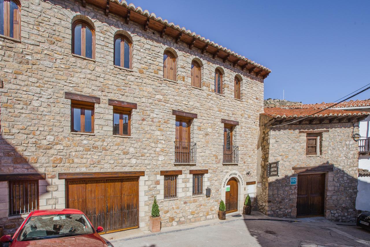 Hostal Antiguo Hospital Linares de Mora Exterior foto